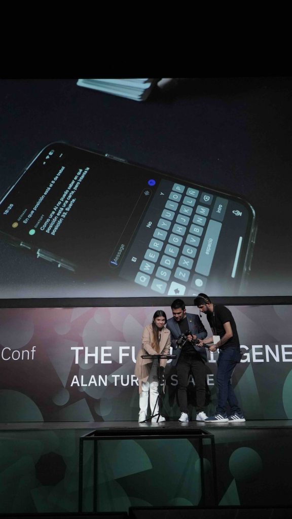 Haciendo un truco de magia con ChatGTP en PlatziConf 2023