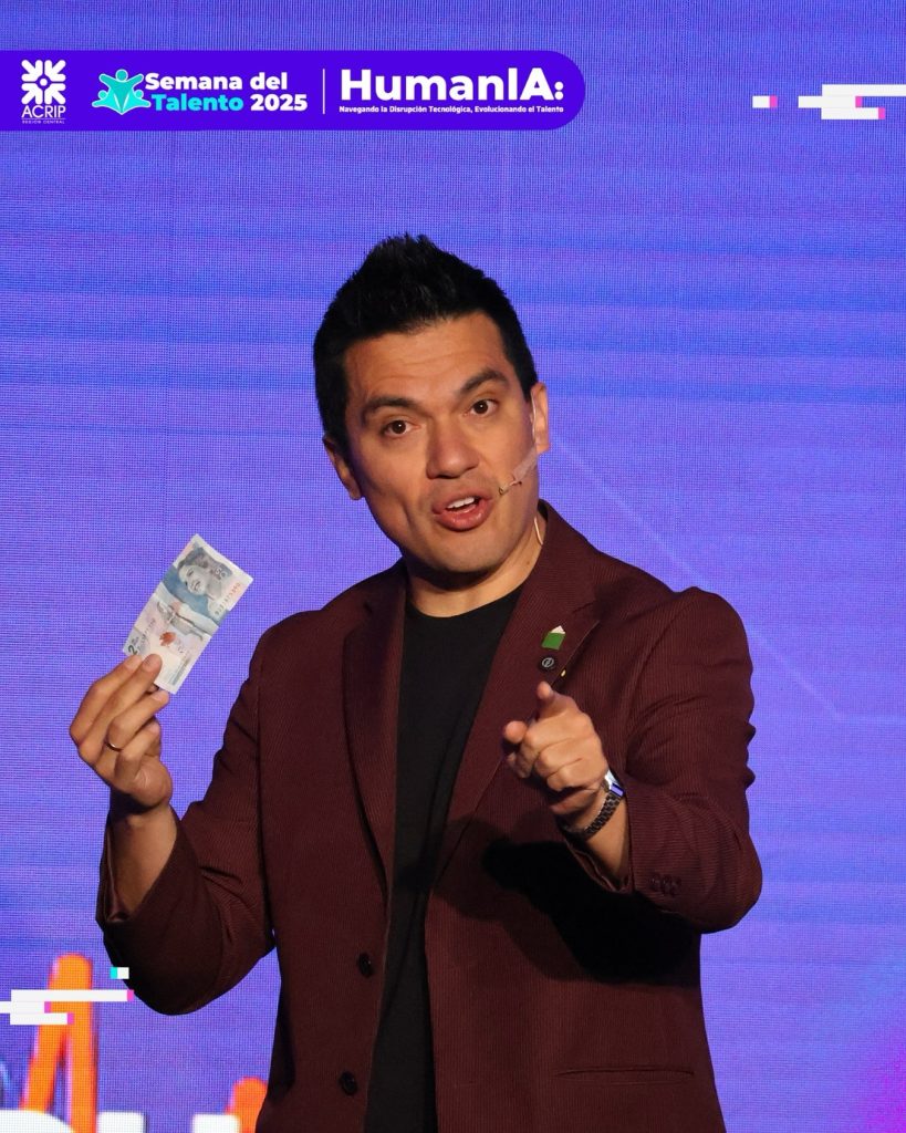Magia con tecnología e Inteligencia artificial en Bogotá con Germán Arciniegas